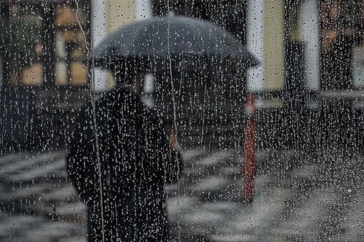 İzmir'e yağmur uyarısı... Yağışlar kaç gün sürecek?