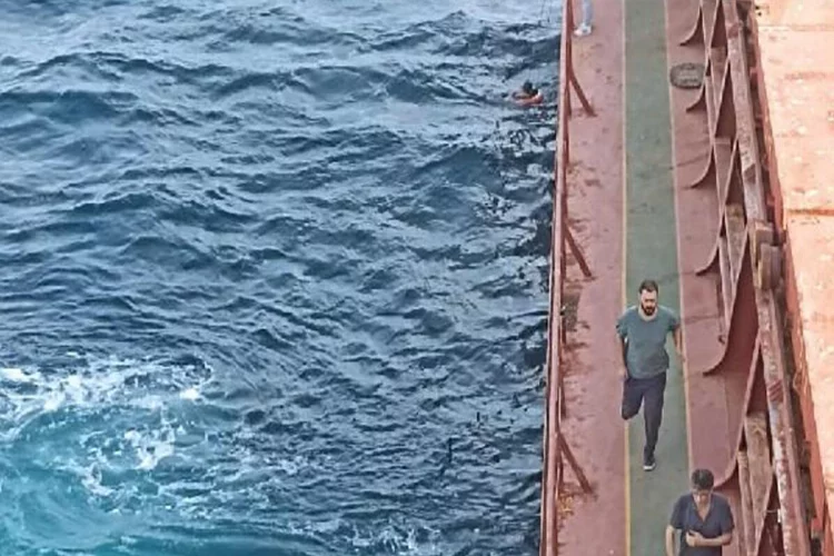 Gemiden düşen 2. kaptan 20 saat sonra kurtarıldı