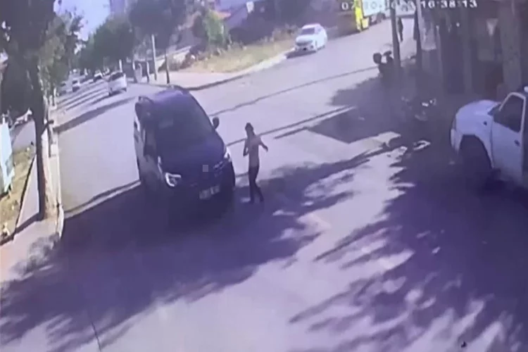Karaman'da kaza: Aracın çarptığı çocuk savruldu