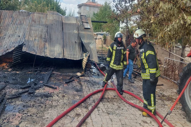 Karaman’da yangın paniği! Evin aşenesi kullanılamaz hale geldi