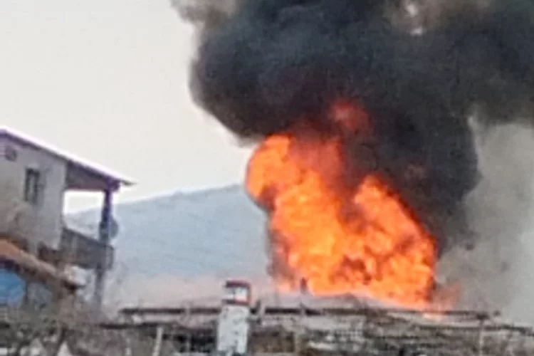 Kayseri’de müstakil evde doğalgaz patladı