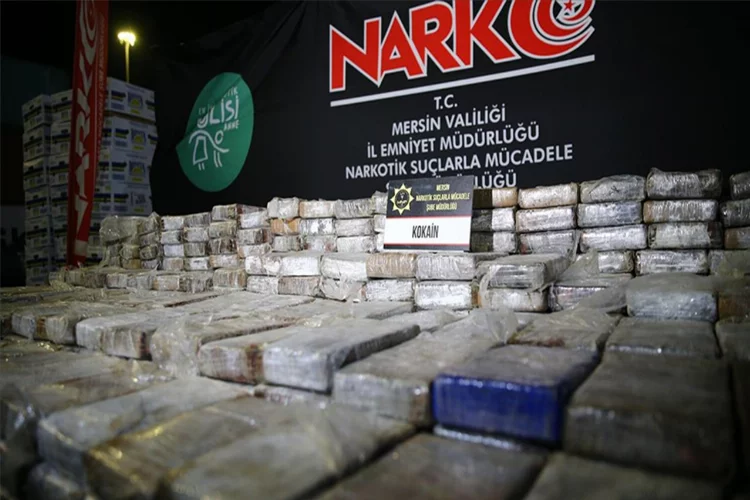 Mersin Limanı'nda dev operasyon! 610 kilogram kokain ele geçirildi