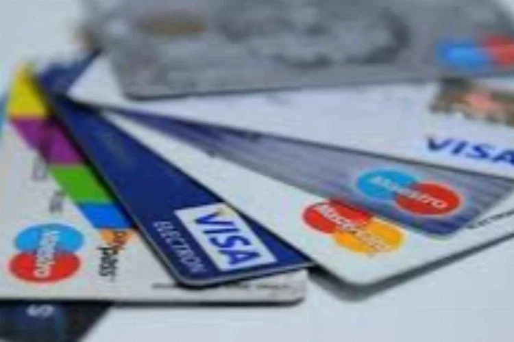 Kredi kartında yeni dönem... Kontrolsüz harcamalara çeki düzen geliyor!