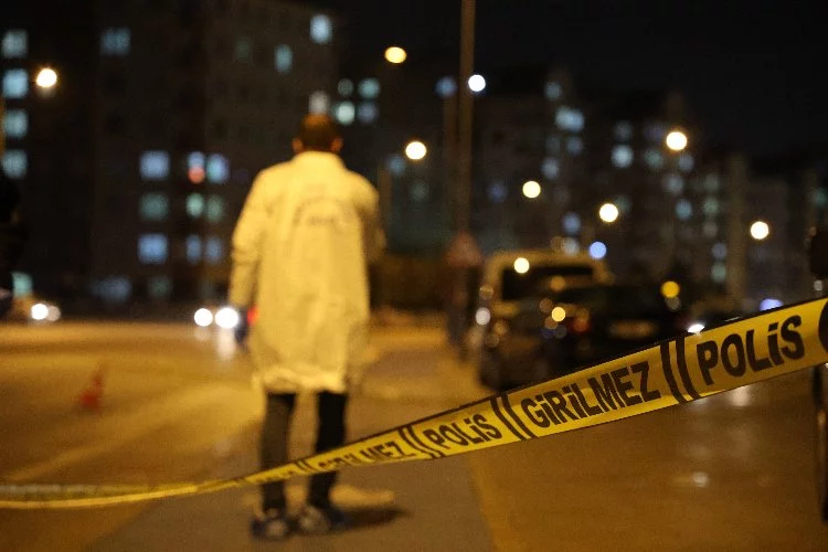 Konya'da bir kişi trafikte tartıştığı kişi tarafından bıçaklanarak öldürüldü