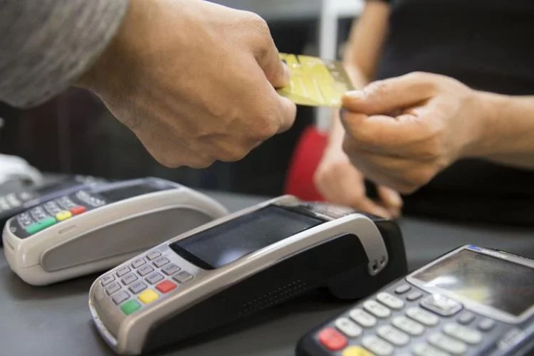 Kredi kartı olan herkesi ilgilendiriyor: Nakit avans faiz oranı ne kadar oldu?
