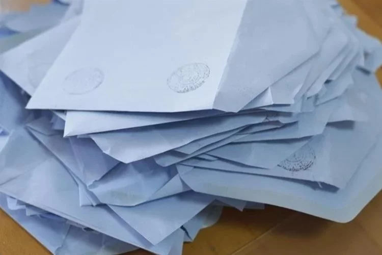 Kütahya'da oyların sayımına yeniden başlandı