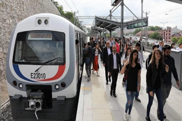 Marmaray, Başkentray ve İzban ile 1 milyar 663 milyonu aşkın yolcu seyahat etti