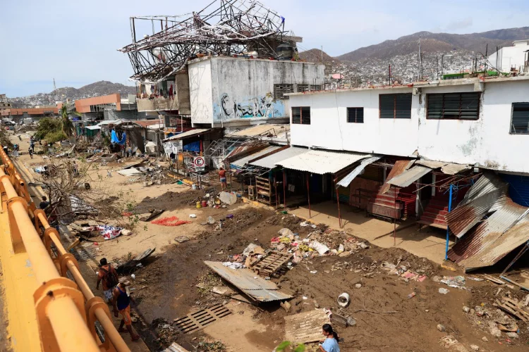 Meksika’da Otis Kasırgası’nda can kaybı 39'a ulaştı