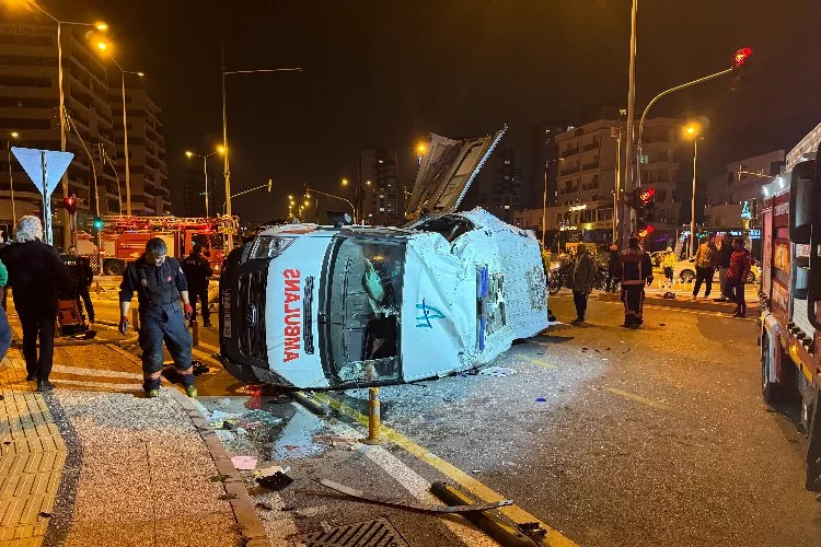 Mersin'de ambulans kazası: Yaralılar var