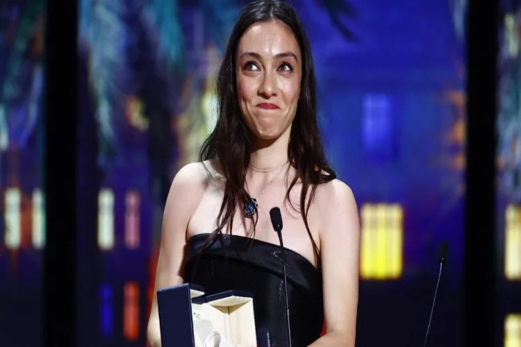 Cannes Film Festivali'nde  Merve Dizdar’a ödül