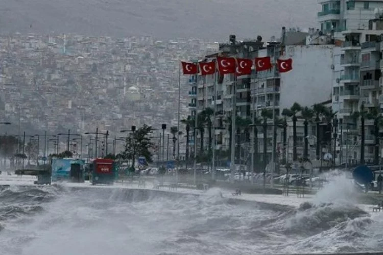 Meteoroloji Genel Müdürlüğünden İzmir’e fırtına uyarısı