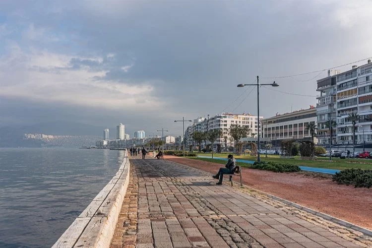 Meteoroloji İzmir için uyardı: İzmir’de bugün hava nasıl olacak? İzmir hava durumu listesi