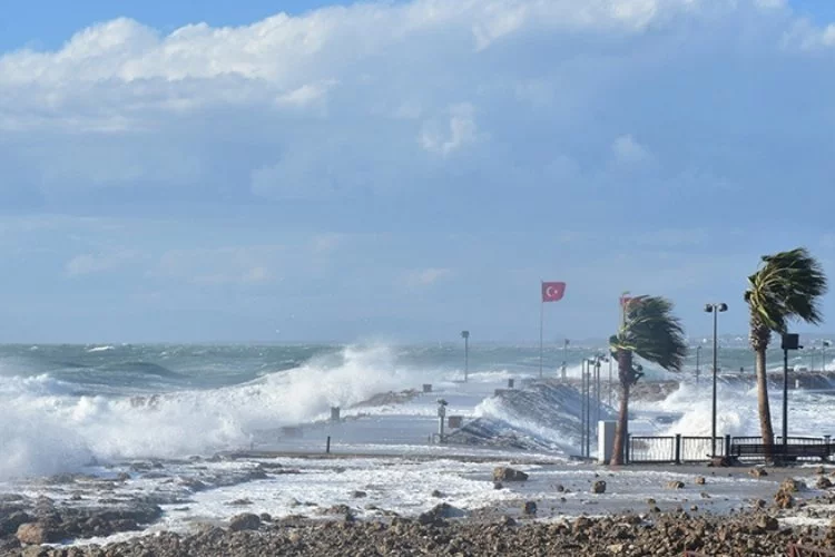 Meteorolojiden Ege’ye uyarı: Denizlerde fırtına bekleniyor