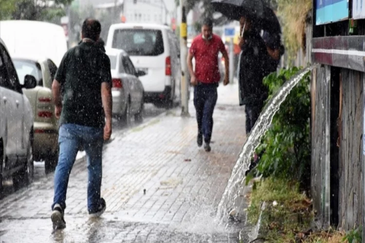 Meteorolojiden 9 il için 'kuvvetli yağış' uyarısı