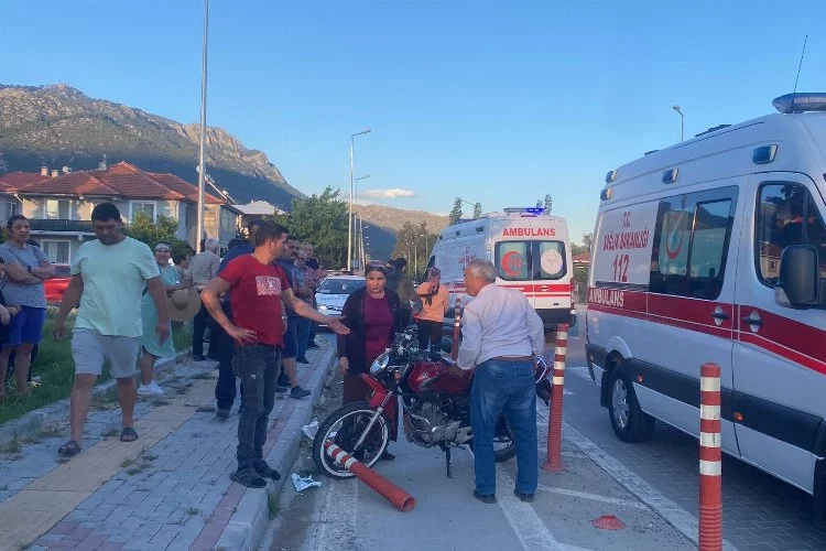 Muğla'da feci kaza! Motosiklet ile otomobil çarpıştı: 2 yaralı