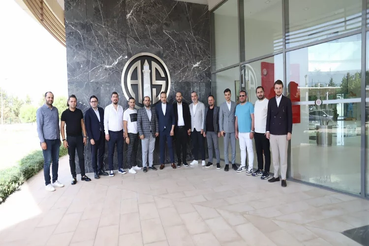 MÜSİAD Antalya'dan Antalyaspor'a destek geldi