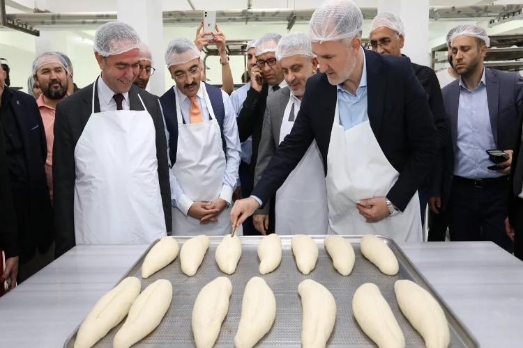Bursa'da öğrencilerin ürettiği ekmekler vatandaşla buluşacak