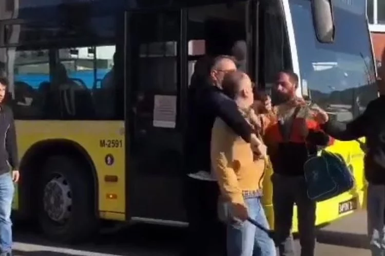 Otobüs şoförüne levye ile saldırdı!