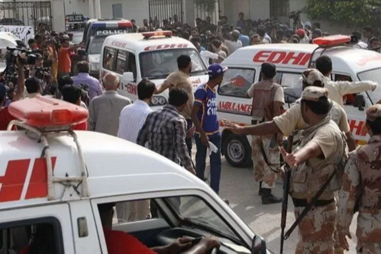 Pakistan’da inanılmaz olay! Otobüsten kaçırılan 8 yolcu öldürüldü