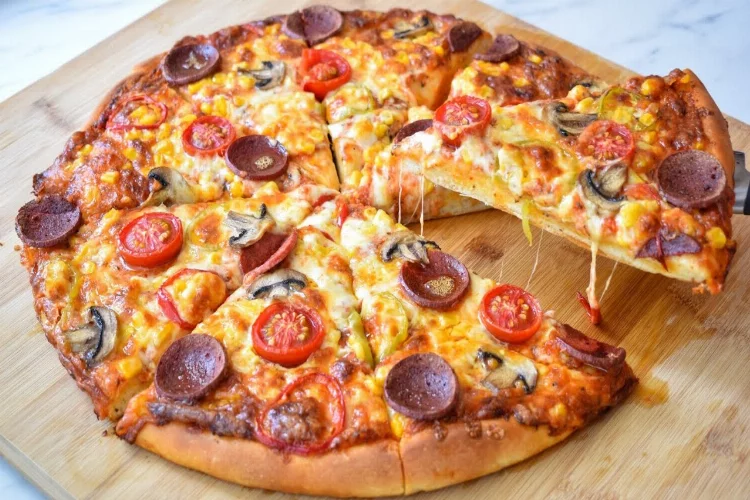 İyi bir pizza nasıl yapılır? Mükemmel Pizza tarifi...