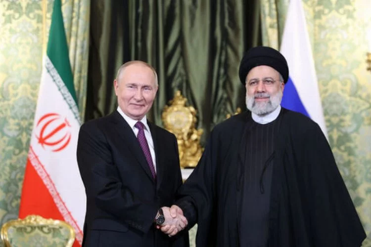 Putin, İran Cumhurbaşkanı Reisi ile görüştü: Gündemde Orta Doğu var