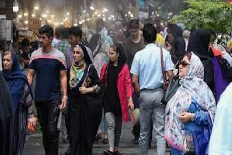 İran’da ahlak polisinin yetkilerine kısıtlama