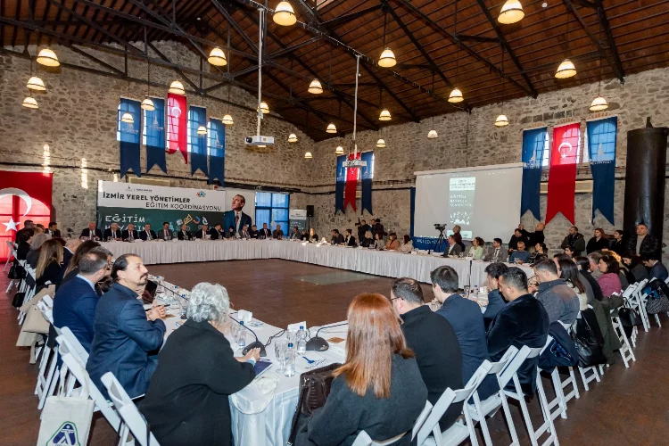 Başkan Soyer, 1. İzmir Yerel Yönetimler Eğitim Kurulu toplantısına ev sahipliği yaptı