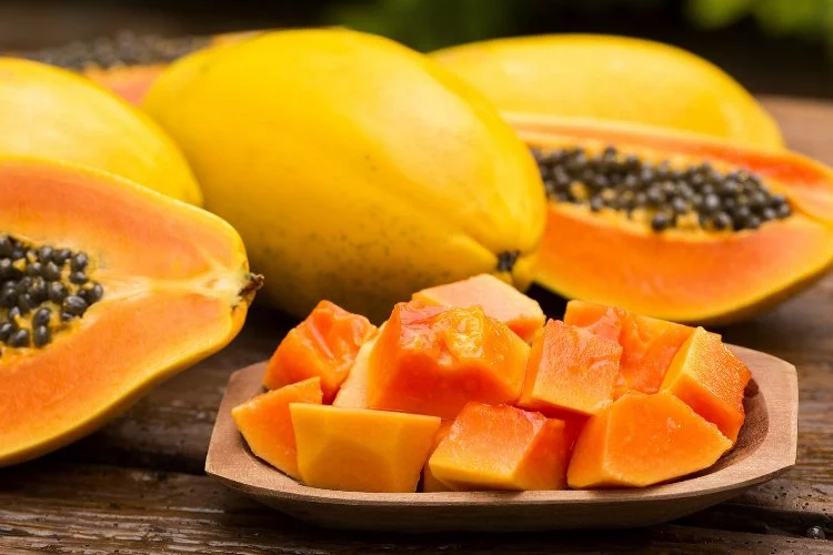 Şeker hastaları dikkat! Bu meyve tam sizin için… Papaya meyvesi nedir? Papaya meyvesi faydaları nelerdir?
