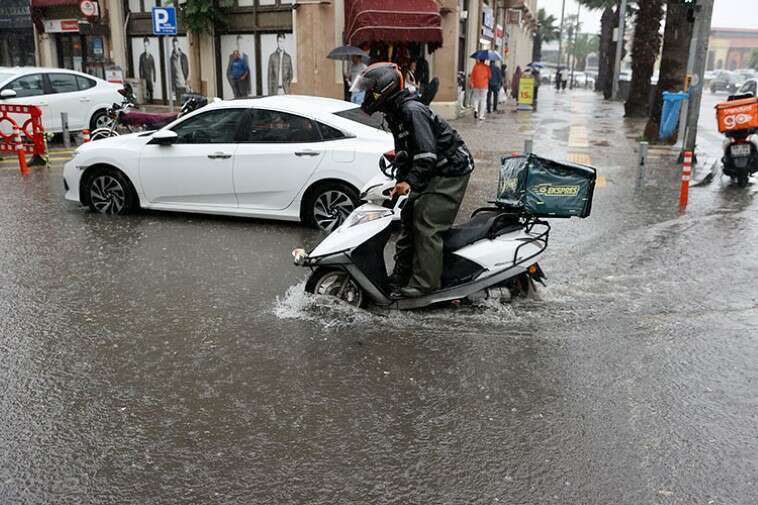 İzmir yağış