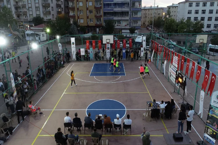 Siirt’te 3x3 sokak basketbolu heyecanı!