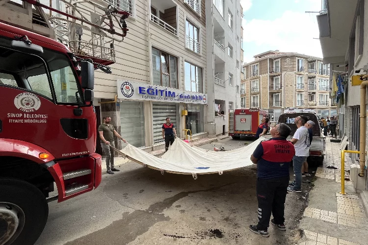 Sinop'ta sinir krizi geçiren kadın korku dolu anlar yaşattı