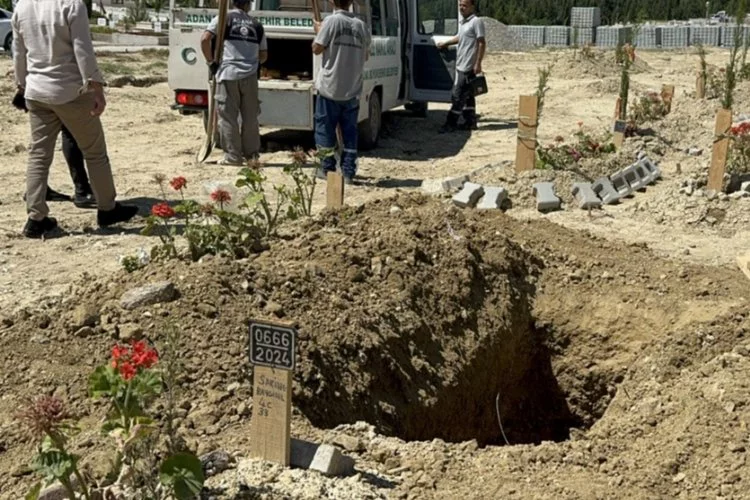Sosyal medya fenomeni Yağmur Taktaş'ın mezarı açıldı