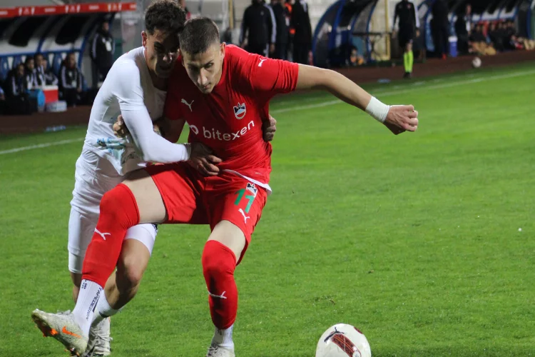 Erzurumspor FK, Diyarbekirspor'u 1 golle yendi