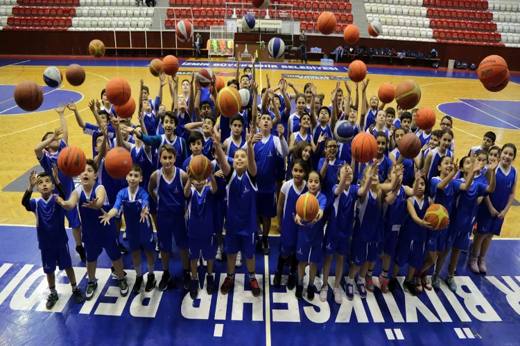 İzmir’de spor okullarında yeni dönem