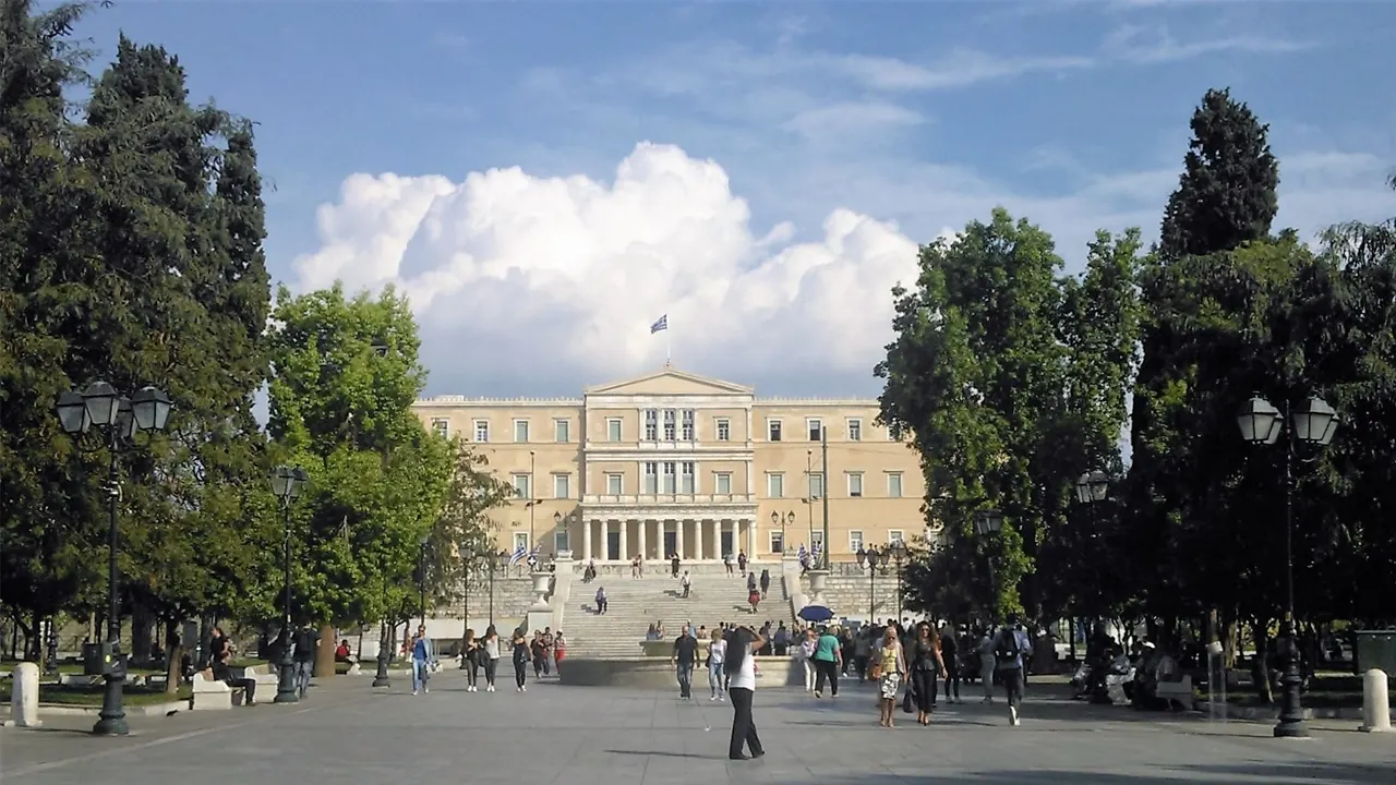 syntagma_ilkses