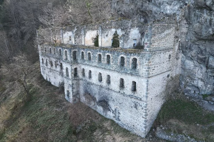 Tarihi Vazelon Manastırı turizme kazandırılmayı bekliyor