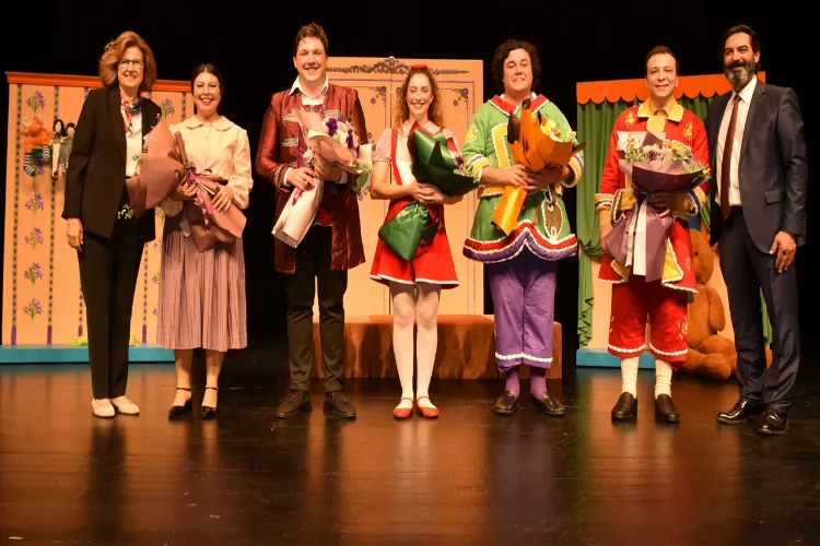 Pınar Çocuk Tiyatrosu’ndan 100’üncü yıla özel oyun
