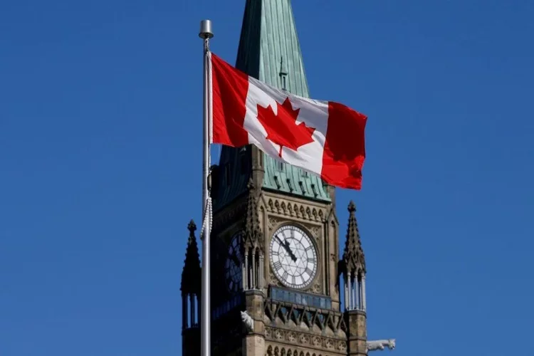 Depremlerden etkilenenlere Kanada'dan vize kolaylığı