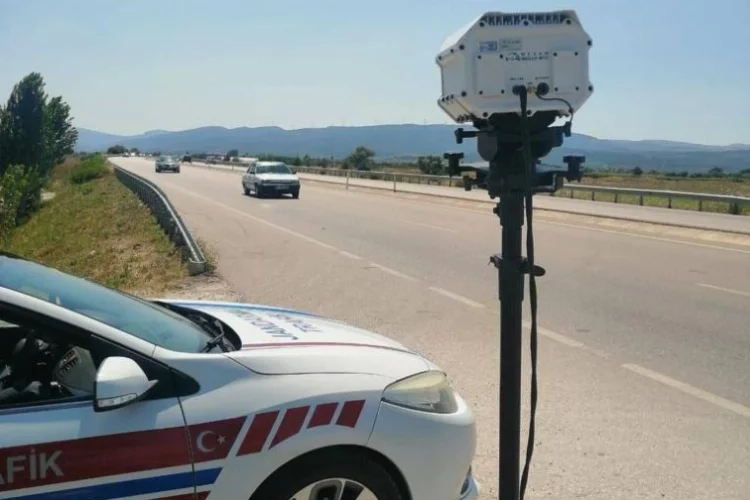 İzmir'de kurallara uymayan sürücüye af yok