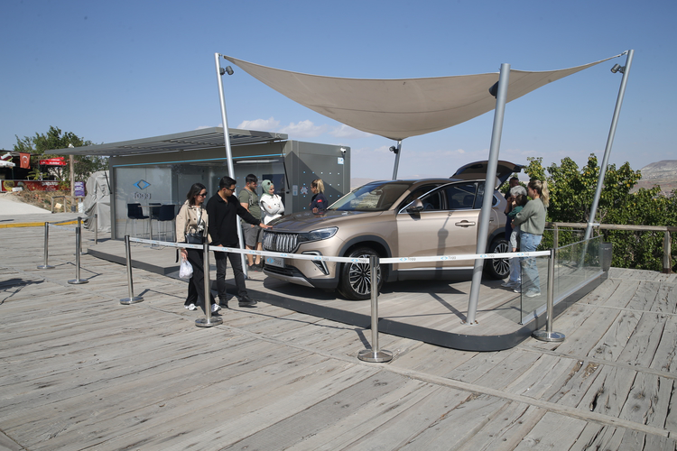Türkiye'nin yerli otomobili Togg Kapadokya'da tanıtıldı (3)