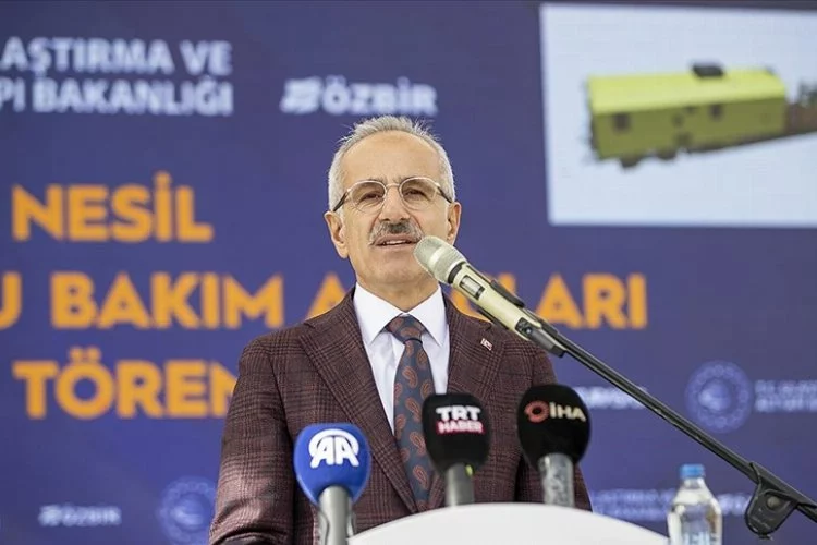 Ulaştırma ve Altyapı Bakanı Uraloğlu: Hızlı tren hizmeti alan il sayımızı 52'ye ulaştıracağız