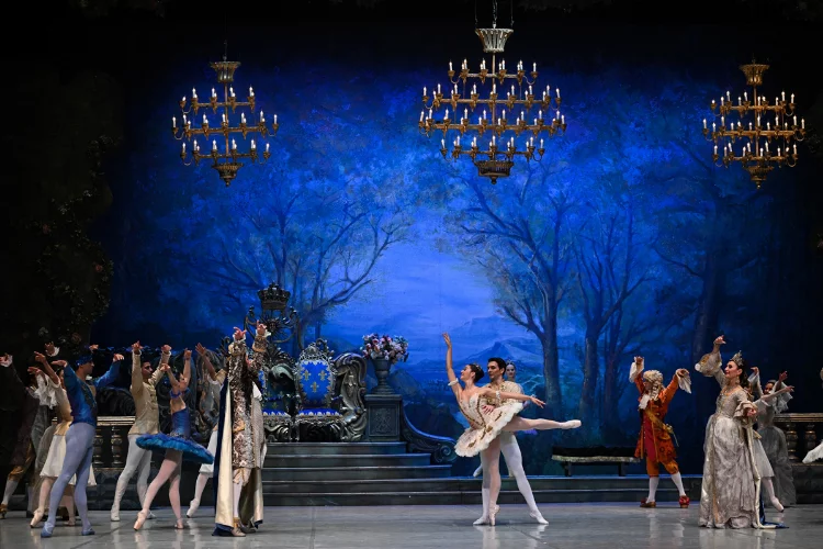 İzmir Devlet Opera ve Balesi ''Uyuyan Güzel'' ile sahneye çıkacak