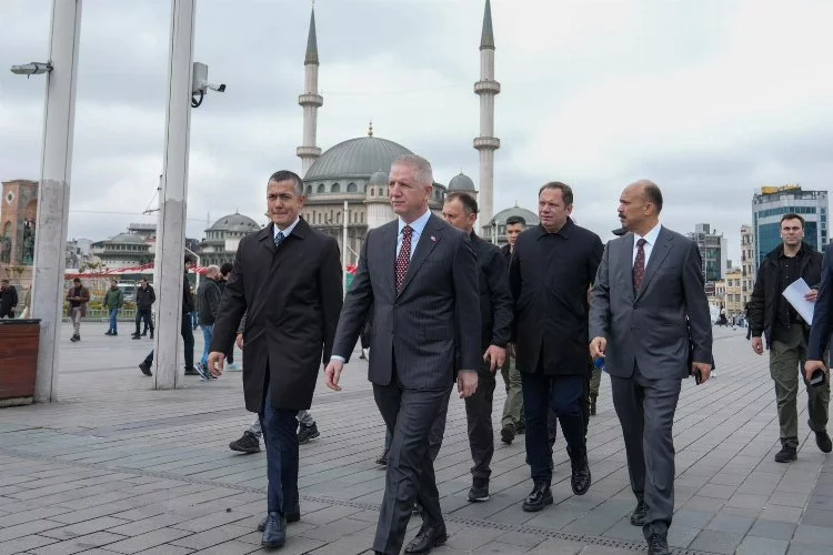 Vali Davut Gül, İstanbul’daki 1 Mayıs tedbirlerini denetledi