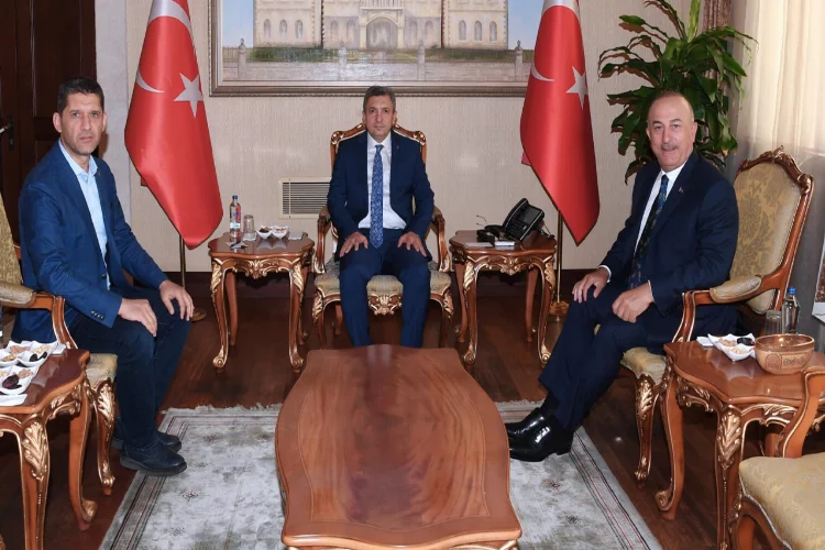 Antalya Valisi Şahin, Çavuşoğlu'nu ağırladı