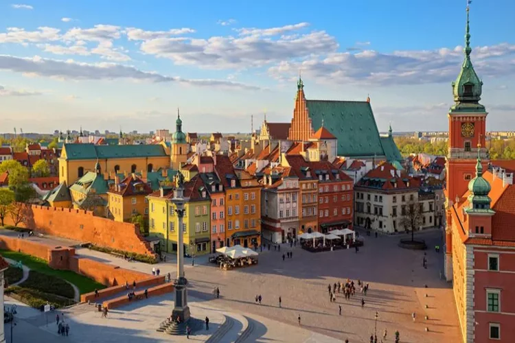 Polonya’nın başkenti Varşova’da gezilecek yerler