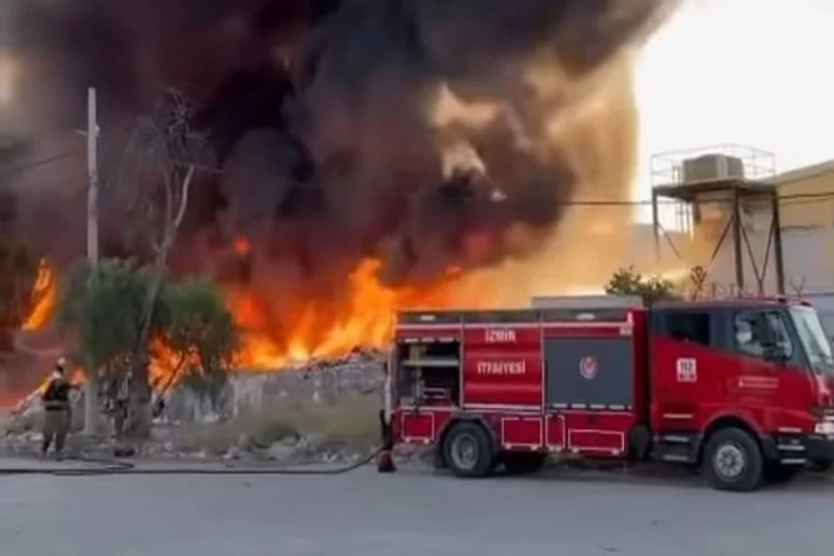 İzmir Bornova’da korkutan yangın!