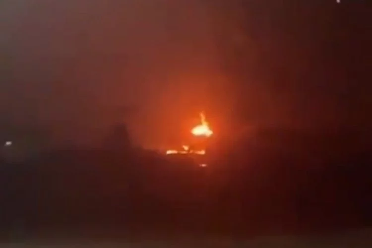 PKK/YPG’nin Suriye'deki petrol üretim tesislerine kara ateş